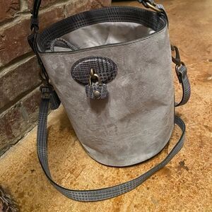 A B A. Bellucci Carson grey Italian suede bucket shoulder‎ bag rare hard to find